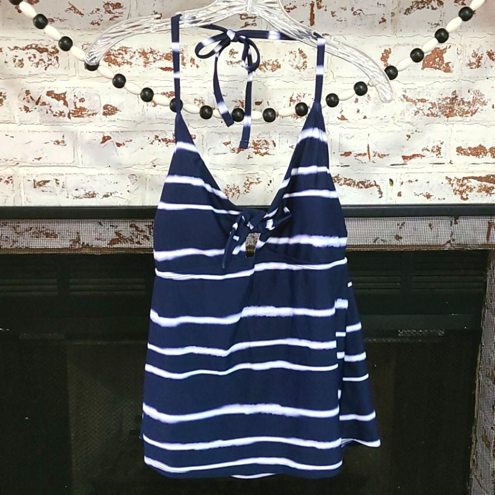 NWT Tankini, TOP ONLY